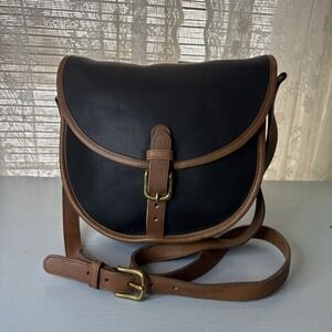 Vintage COACH Black & Tabac Leather, Spectator Riding Saddle Bag, 6750 90s USA